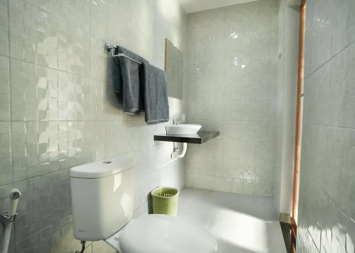 Narmada House بيت ضيافة 3*